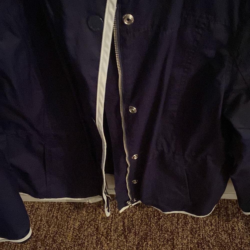 Tommy Hilfiger navy blue hooded rain coat, excellent condition ! - Picture 3 of 5